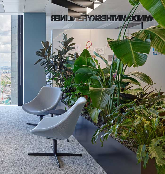 desain-interior-kantor-futuristik-12